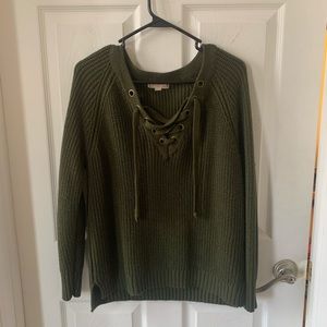 Sweater, cute V neck